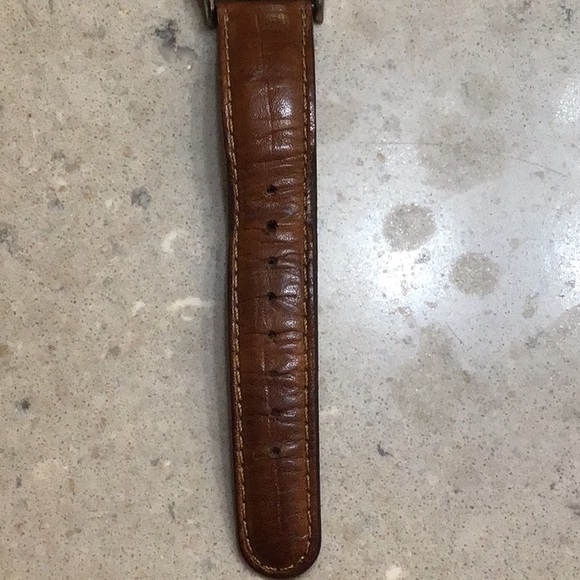 Ladies Mickey Mouse Watch - Picture 9 of 9